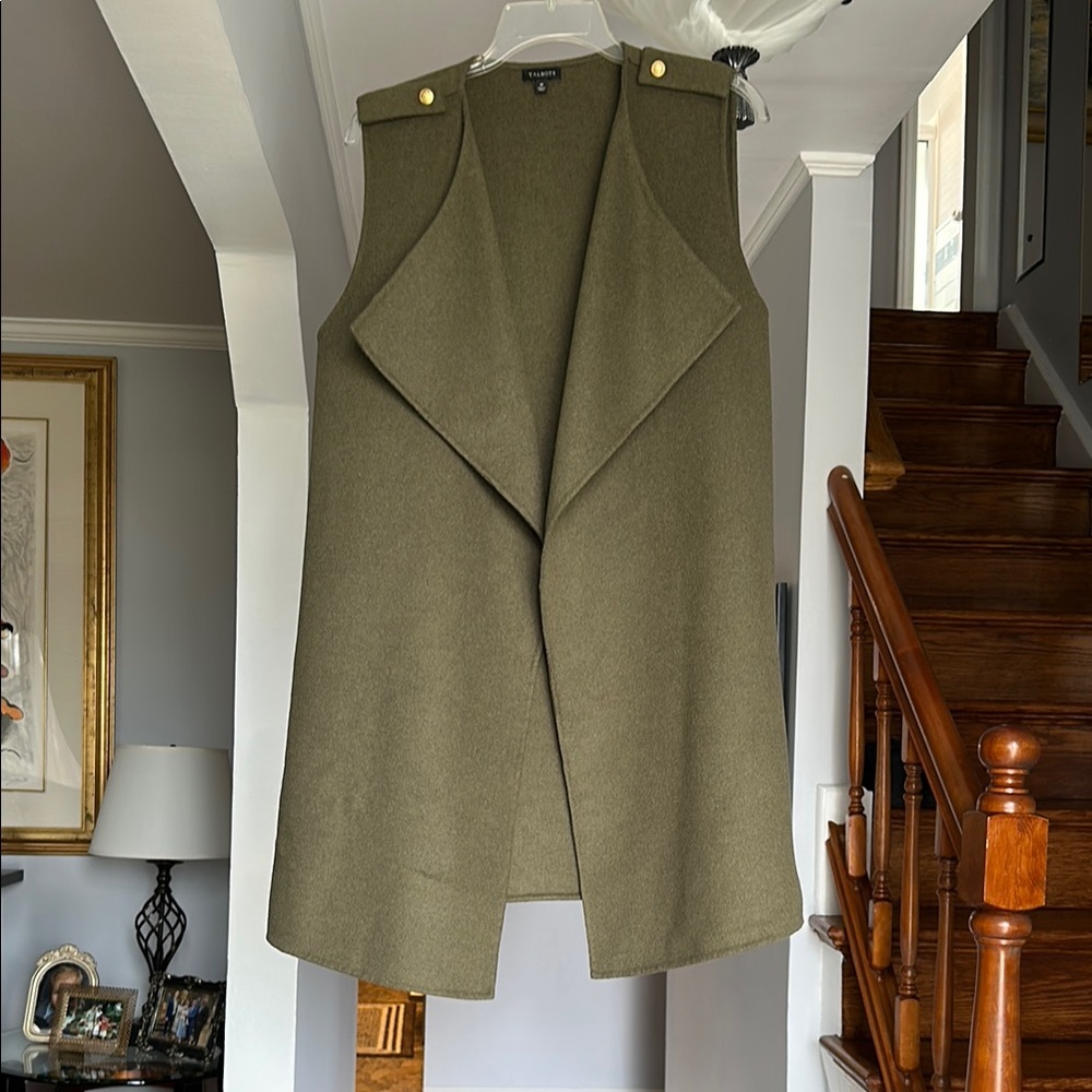 🎤🎉 Talbots Olive Green Sleeveless Vest Sz M
